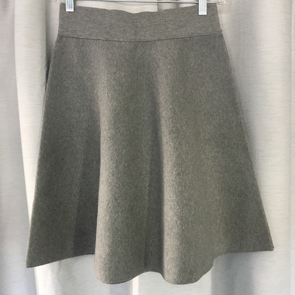 Ann Taylor Sweater Skirt PETITE